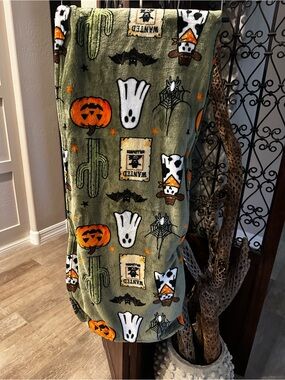 Wrangler Halloween Blanket NWT